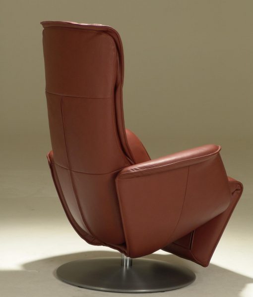 Douglas 27 schuin achter Test